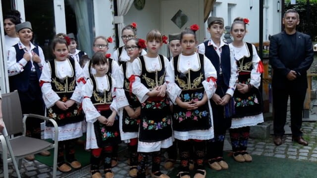 Wir bauen die Brücke der Freundschaft - Fokus