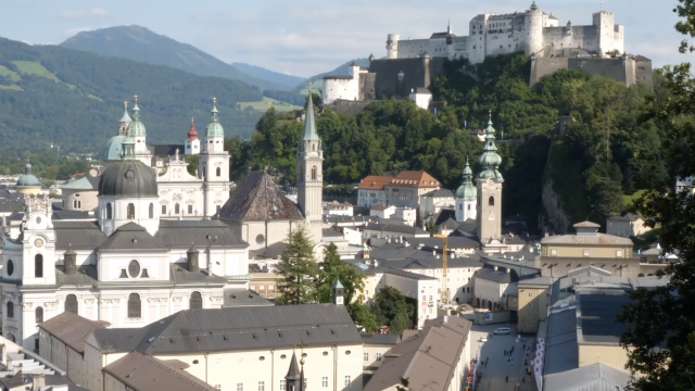 Salzburg zur  Festspielzeit - China am Puls