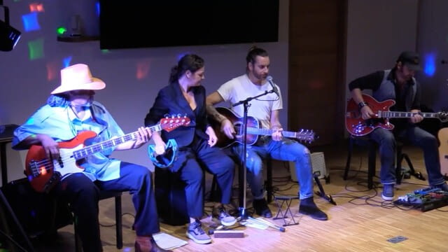 Meena Cryle, Circus Relations,Julia& Romeo,Grèco - Der Wal