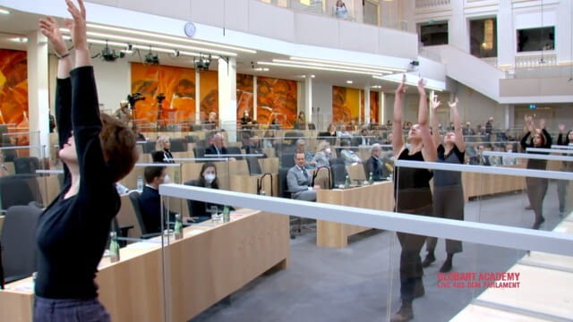 VERFASSUNGSFRAGEN - Tanz die Toleranz - Die Macht geht vom Volk aus