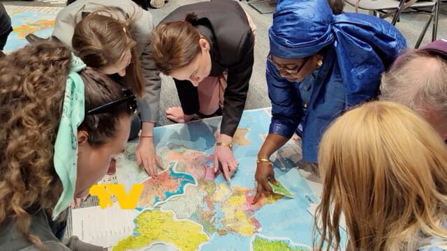 DCYDE! – Digital Global Citizenship für Jugendliche und Pädagog:innen in Partnerschaft - Afrika TV