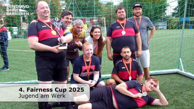 Zum vierten Mal findet der Fairness Cup am Fußballplatz des SC Vienna Viktoria statt. Dabei handelt es sich nicht nur um ein Fußballturnier, an dem alle Mitarbeiter:innen und Teilnehmer:innen von Jugend am Werk mitmachen können. Unter dem Motto „Wir pfeifen auf Gewalt und feiern lieber ein Fest der Inklusion“ steht der Tag ganz im Zeichen von Fairness, Respekt und Miteinander.