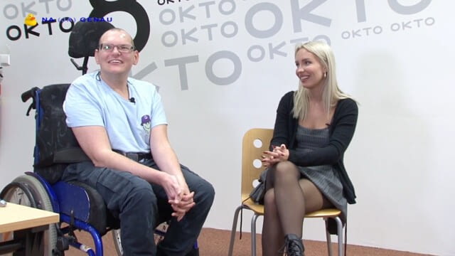 NA (JA) GENAU gratuliert OKTO - 20 JAHRE OKTO. gemeinsam strahlen.