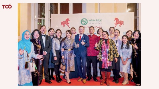 Das Jahr des Feuerpferdes beginnt - Treffpunkt China-Österreich