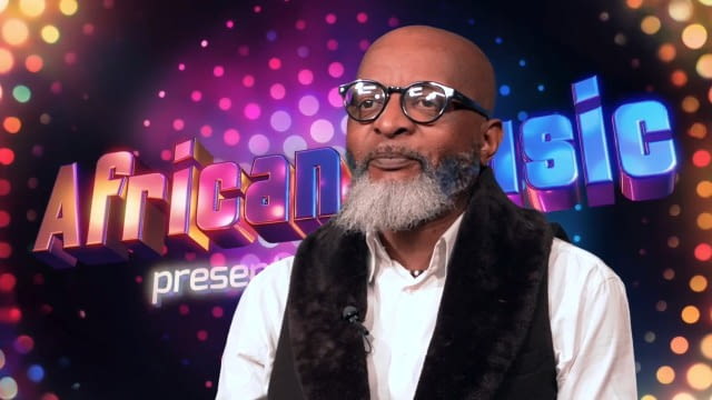 Tauche ein in die Welt der afrikanischen Musik! DJ Willy Muhozi präsentiert in seiner TV-Show auf OKTO die Klänge des Kontinents – jedes Mal aus einem anderen Land, mit verschiedenartigen Musikstilen und einzigartigen Rhythmen. Von traditionellen Beats bis zu modernen Sounds zeigt er die Vielfalt Afrikas und lädt ein zu einer musikalischen Reise voller Energie und Emotionen. Verpasse nicht diese faszinierende Entdeckungsreise!