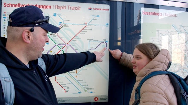 Mobilitätsbegleitung und -training von Jugend am Werk - Sendung ohne Barrieren