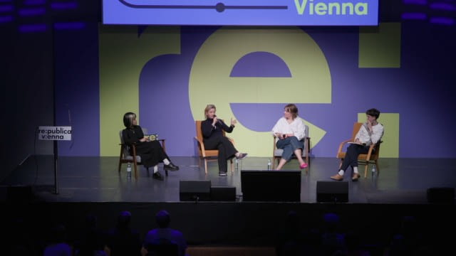 WER KANN SICH GERECHTIGKEIT LEISTEN? ÜBER GELD, KLASSE UND MACHT - MARLENE ENGELHORN, MAREICE KAISER, DANIELA BRODESSER, BAO-MY NGUYEN - re:publica Vienna