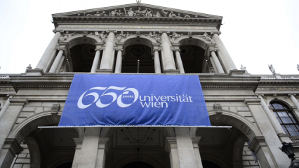 Posterframe von UniCut: 650 Jahre Universität Wien – AkademikerIn! Und jetzt?
