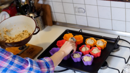 Posterframe von Peace, Joy and Eggcake: Frühstückmuffins mit Zwetschken und Zimt
