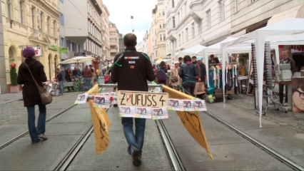 Posterframe von Ideen finden Stadt: Gehen und Spielen in Wien