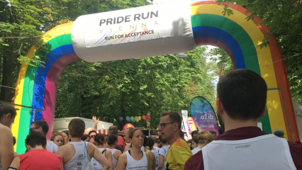 Posterframe von Queer Watch: Pride Run Vienna 2018