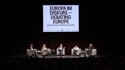 Posterframe von Europa im Diskurs - Debating Europe: Wie gespalten ist unsere Gesellschaft?
