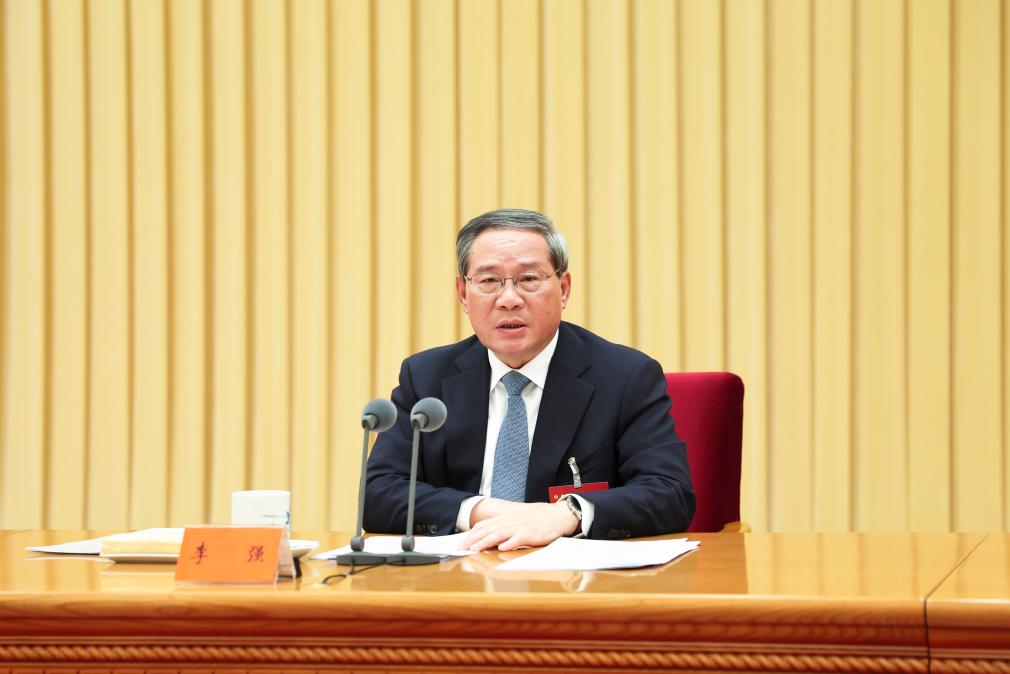 Li Qiang, a member of the Standing Committee of the Political Bureau of the Communist Party of China Central Committee, speaks at the annual Central Economic Work Conference in Beijing, capital of China. The conference was held in Beijing from Wednesday to Thursday.