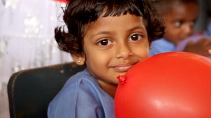 DI, 27. AIGUST 2019 – 20:05 - ONE WORLD FOUNDATION