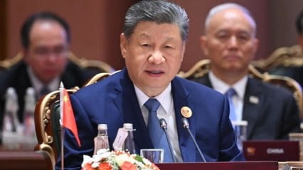 Xi urges BRICS to be pioneering, on right side of history