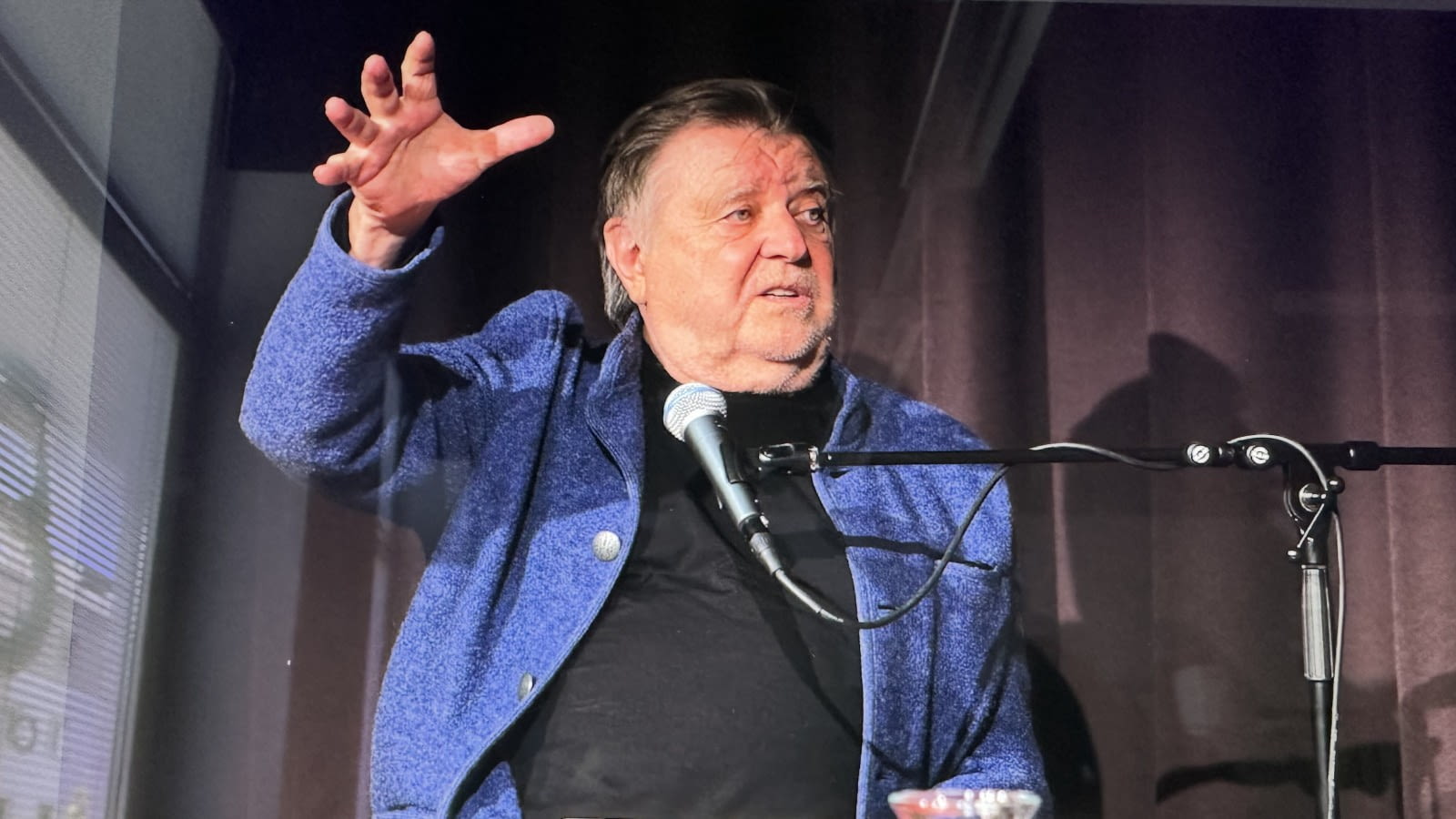 Lukas Resetarits übers Leben in Favoriten