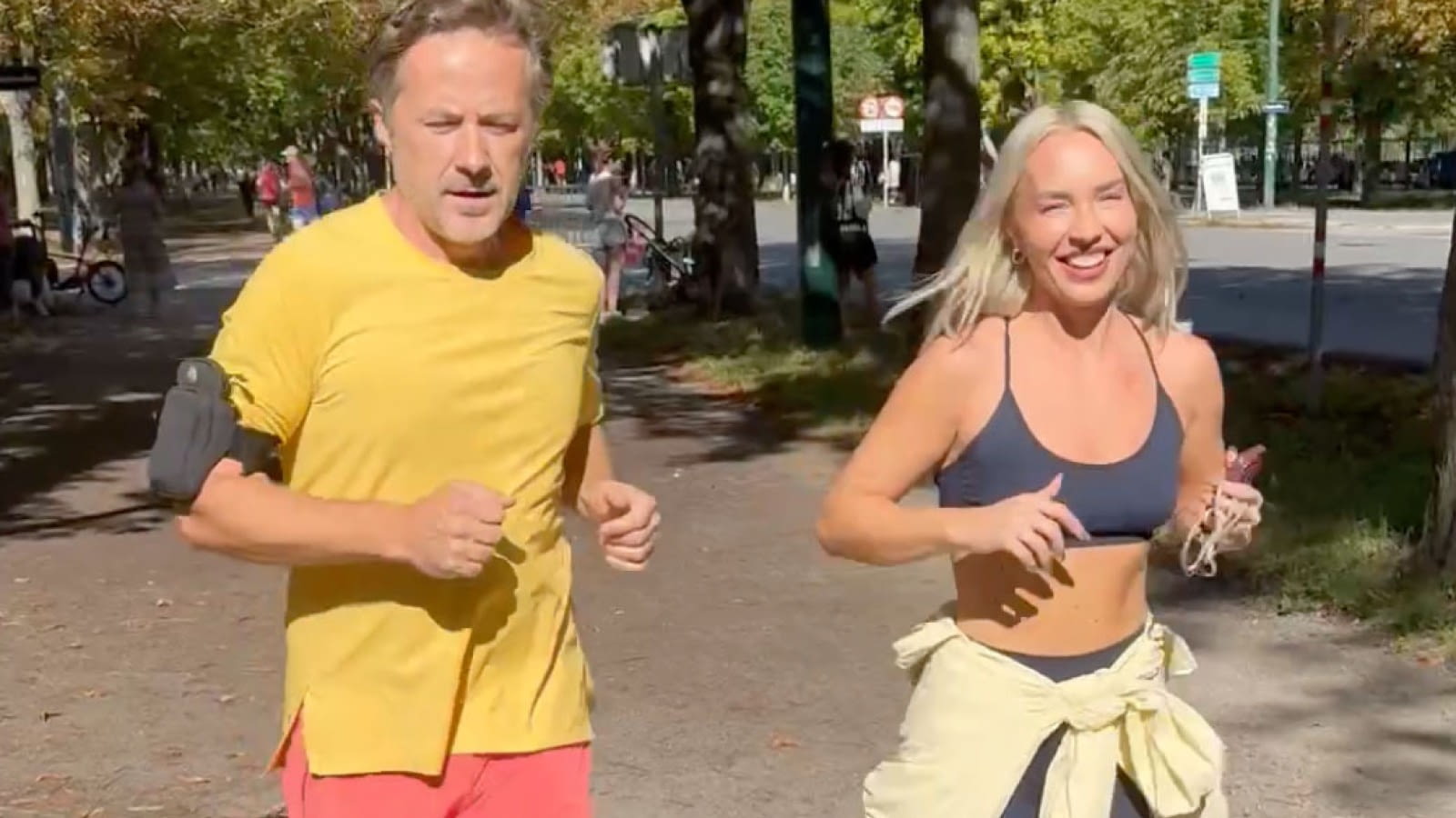 HIGH FIVE: OKTO BEIM VIENNA CLIMATE RUN